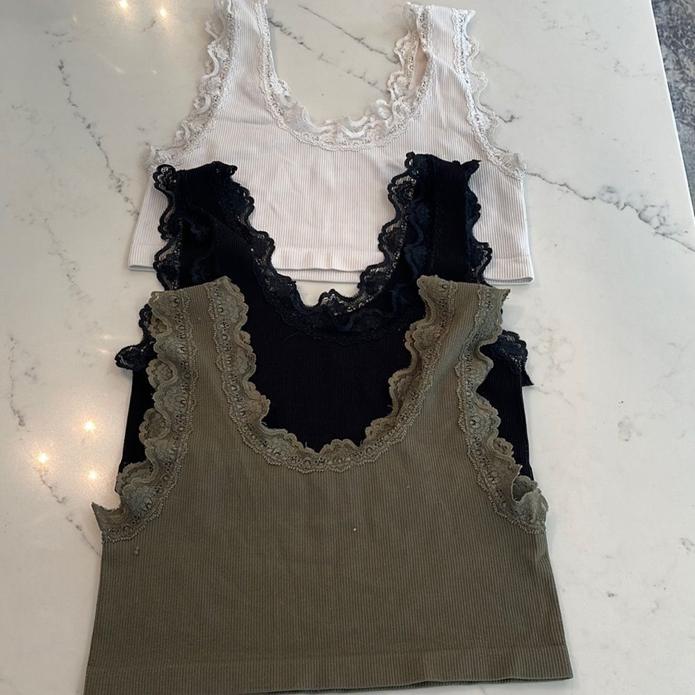 Lacey suzette crop top bundle (3)
